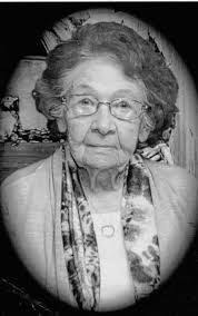 Michelle Prevatte's Instagram, Twitter & Facebook