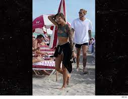 'cause the star goalkeeper had no problems being sophia thomalla's rebound in miami on friday!!!. Hot Model Ditches Gavin Rossdale For Beach Kisses With Soccer Star Loris Karius
