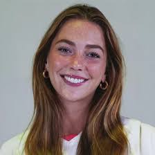 Samantha Wiener's Instagram, Twitter & Facebook