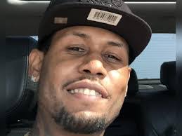 Angela Colbert's Instagram, Twitter & Facebook