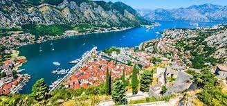 Montenegro, which means black mountain, borders croatia, bosnia, serbia, serbia's breakaway province of kosovo and albania. Montenegro Land Der Schwarzen Berge Zeit Reisen