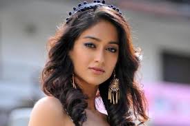 Ileana d'cruz's age, wiki, height, weight, boyfriend, family, biography, movies list, husband, father, mother, affairs, education, parents & more. Ileana D Cruz Makes Light Of Her Injury At Shoot The New Indian Express