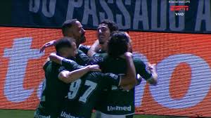 Gol do Goi&aacute;s! Cadu inicia jogada, recebe 'presente' de Anselmo Ramon e  marca contra o Crici&uacute;ma; VEJA