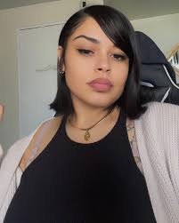 Happy birthday to you beautiful Lady may God bless you with many more  birthdays 🎂 🥳 🎉 🎈 🎁 🎊