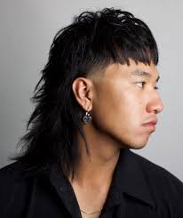 If the classy bob is far too simple for your liking, try this edgy spin. Shaggy Mullet Men Inspiration Mhg Police Fashion
