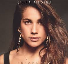 Julia Medina's Instagram, Twitter & Facebook