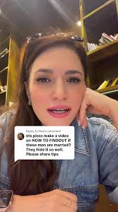 Replying to @Dee 🫶🏻🫶🏻🫶🏻 #besttalkintown #iris #tiktokmena #iamcoach  #redflags