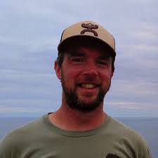 The writers of AWP also wrote Porridge and Likely lads, loved Porridge, and  although likely lads should have appealed, never quite did it for me.  Strange.