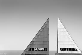 It was also known as the stone container building and was formerly called the associates center. The Smurfit Building Chicago Il Skyline Architecture Blog