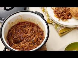 Crockin' slow cooker recipes all year 'round! The Pioneer Woman S Favorite Pulled Pork Recipes