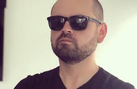 Quisieron ofender a Ricardo Quevedo y así se defendió