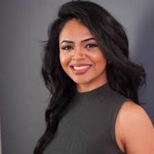 Juanita Strong's Instagram, Twitter & Facebook