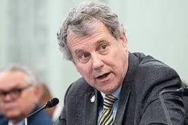 Norfolk Southern CEO Alan Shaw Grilled