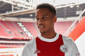 Ce produit a été ajouté à notre catalogue le vendredi 14 mai 2021. Un Nouveau Maillot Vintage Pour L Ajax Amsterdam L Equipe