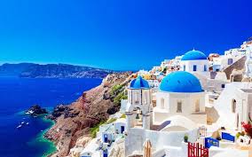 It has a 5.0 overall guest rating based on 123 reviews. Honeymoon Hotels In Santorini Best Romantic Villas Suites Guest Houses