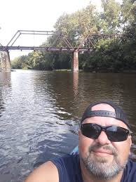 Are there any good fishing spots around Roanoke, VA?