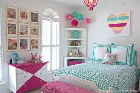 Black, white and pink combine to create a stylish and modern girls' bedroom. 40 Beautiful Teenage Girls Bedroom Designs For Creative Juice