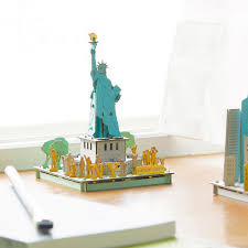 Statue of liberty (united states of america) © laïa caballé. The Statue Of Liberty Japanese Cardboard Art Gift Ideas Unique Gift Ideas For Everyone Animi Causa Boutique