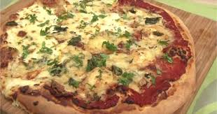 Recette Pizza 4 Fromages En Video Recette Recette Pizza Pizza Chevre Recette