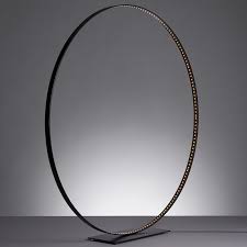 Des experts du luminaire à votre service. Lampe A Poser Led Mega Le Deun Comptoir Des Lustres