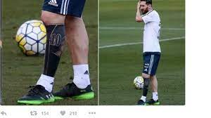 Rot und grün dominierten die damalige körperkunst. Beim Training Vor Brasilien Spiel Lionel Messi Schockt Fans Mit Neuem Waden Tattoo