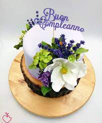 Ecco il galateo per auguri di fiori di compleanno è una certezza fino a perdere il significato di riportarlo indietro. Buon Compleanno Con Fiori E Torta
