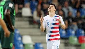 Finalmente, el jugador nacido en california y de. Iba A Estar Ante Uruguay Y Colombia Revelan Que Sebastian Soto Rechazo Nominacion A La Roja Futbol Biobiochile