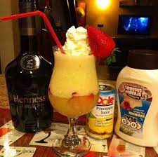 Black Henny Colada 2 Oz 60ml Black Hennessy 4 Oz 120ml Pineapple Juice 2 Oz 60ml Cream Of Coconut Ice Blend Henny Colada Yummy Drinks Citrus Cocktails