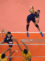 Il cubano fu protagonista della vittoria della coppa del mondo 2010, la seconda consecutiva per la squadra, venendo premiato anche come mvp. An Overview Shows Italy S Osmany Juantorena Spiking The Ball During Olympic Games Rio Olympics 2016 Volleyball