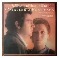 Pablo Elvira Interview with Bruce Duffie . . . . . . . . .