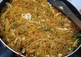 Selanjutnya, goreng udang dalam minyak panas hingga matang. Resep Bihun Goreng Pedas Manis Bikin Ngiler Resep Enak Plus Sehat