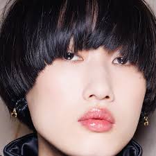 13 Best Pressed Powders, Tested by Beauty Experts