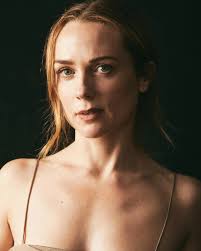 It won't be too long before @officialkeane16 is saying he grew up , "up the  hill from Glanmire actor @eannahardwicke "  https://www.corkbeo.ie/news/local-news/eanna-hardwicke-opens-up-special-33141896.amp