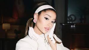 Encuentran un inventario de restos humanos en la casa del feminicida de atizapán. Ariana Grande Se Casara Con Dalton Gomez Y Comparte Fotos De Su Anillo De Compromiso Instagram Estados Unidos Usa Nndc Boconvip El Bocon
