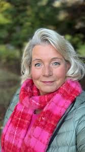 I Need a Sweet Life Partner Who can stay with me in Europe