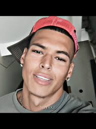 Marlene Silver Surfer Edit