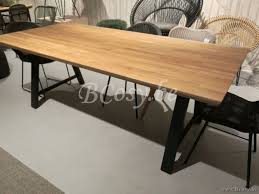 Vincent Sheppard Matteo Dining Table 215 Teak 215 Rechthoekige Matteo Tuintafel Massief Teak Tafelblad Zwart Aluminium Frame Tuintafels Tafel Teak Tafelblad