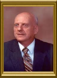 Hoyt W. Lewallen (1938-2012)