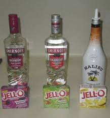Delicious And Easy Christmas Cocktails For A Crowd Over The Holidays Holiday Jello Shots Mardi Gras Food Christmas Cocktails Easy