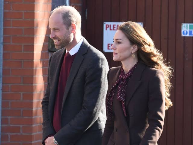Kate Middleton ‘Trying to Convince’ Prince William to See Brother Harry’s Family on U.K. Visit
