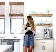 I am looking to build three floating shelves for my kitchen which will house my plates, cups, mugs etc. Floating Shelves Learn How To Build Your Own Plank Pillow
