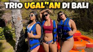 NOVITASARI - OMANG SINDY & MADE RUSMI MENGGEMPARKAN KOTA UBUD - BiliBili