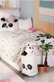Panda love panda bear panda decorations door curtains doors home decor pandas decoration home room decor. Ulozny Kos Z Bavlneneho Kepru Bila Panda Home H M Cz Bedroom Decor Panda Decorations Girl Room