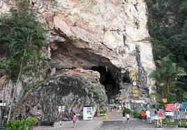 Sultan azlan shah airport is situated 2½ km west of nam thean tong temple. Cave Temples Operating At Own Risk The Star