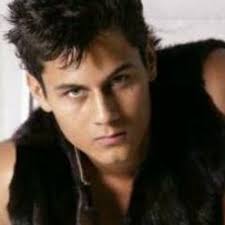 Leandro Correa (@Leandro_CorreaM)