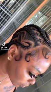 Mae Rivas (madelenrivasmen)