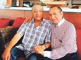 Klarnet sanatçısı mustafa kandıralı son yolculuğuna uğurlandı. Kandirali Tahtini Yegenine Birakti Timeturk Haber Timeturk Haber Haber Gunun Haberleri Yorum Spor Ekonomi Politika Sanat Sinema