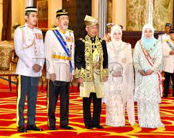 Hak cipta © 2019, istana negara, kuala lumpur. Tyt Sabah Hadiri Istiadat Pertabalan Agong Ke 16 Utusan Borneo Online