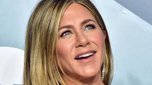 Jun 11, 2021 · auch jennifer aniston & ellen degeneres sind kinderlos auch schauspielkollegin jennifer aniston verriet 2014 gegenüber allure, dass sie keine kinder haben will und ohne vorhandenen kinderwunsch, dennoch eine mutterrolle einnehmen kann: Jennifer Aniston Medienbericht Sie Hat Ein Kind Adoptiert Bunte De