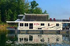 Stand at the helm and navigate your crew to a week of unforgettable memories. Houseboats For Sale In Tennessee Boat Trader